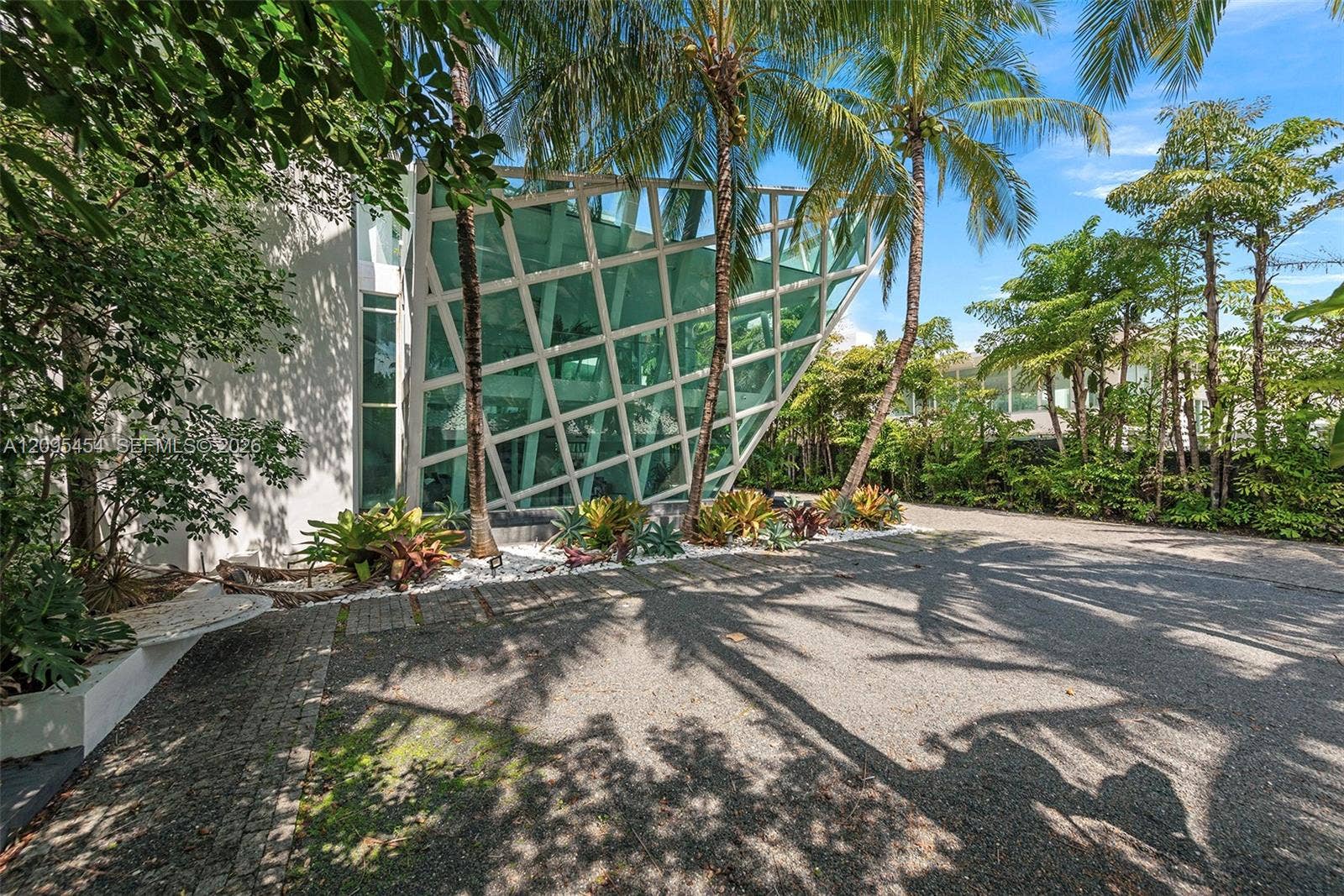 480 Ocean Boulevard, Golden Beach, FL 33160 Photo 15