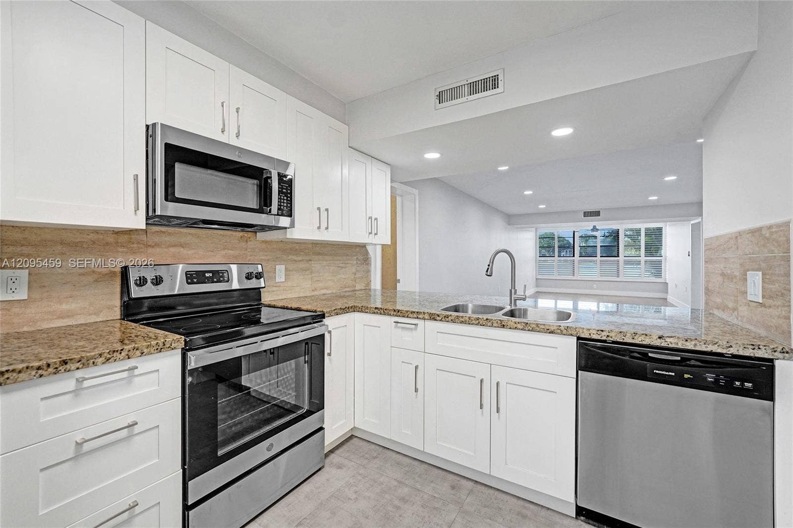 1522 Whitehall Drive, #106, Davie, FL 33324 Photo 8