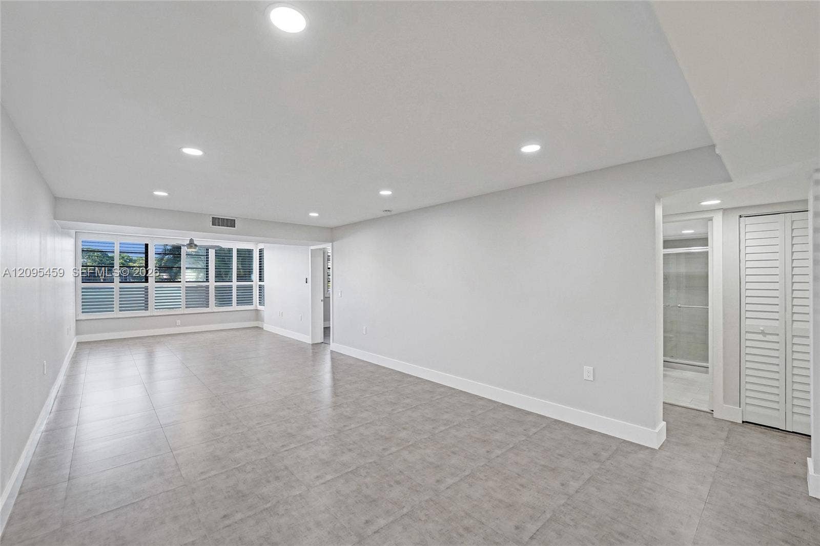 1522 Whitehall Drive, #106, Davie, FL 33324 Photo 14