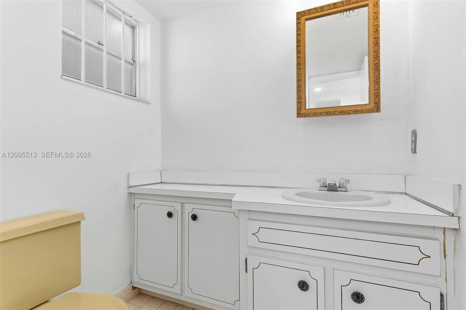 3770 NE 171st Street, #402, North Miami Beach, FL 33160 Half bath