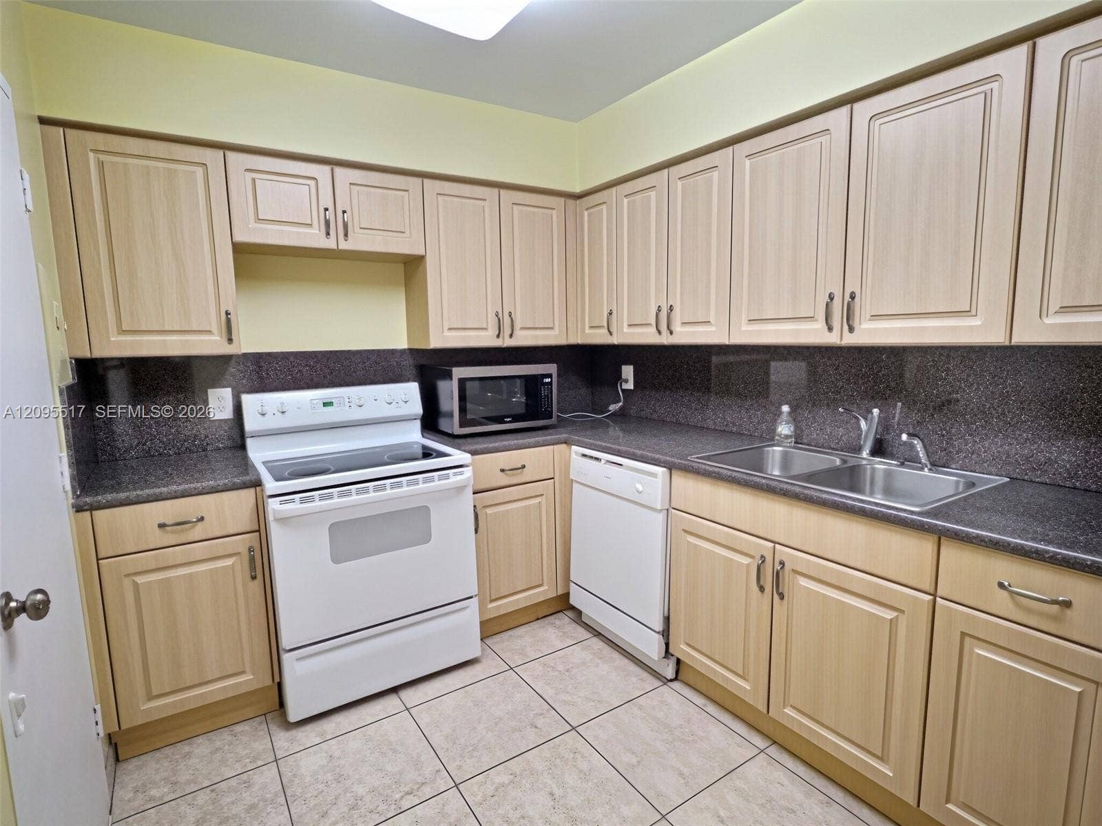 9225 Collins Avenue, #1109, Surfside, Surfside, FL 33154 Photo 21