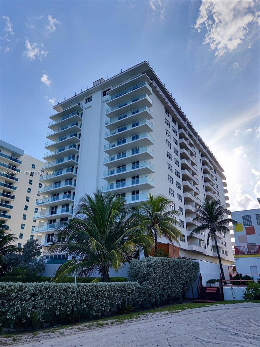 9225 Collins Avenue, #1109, Surfside, Surfside, FL 33154 Photo 5