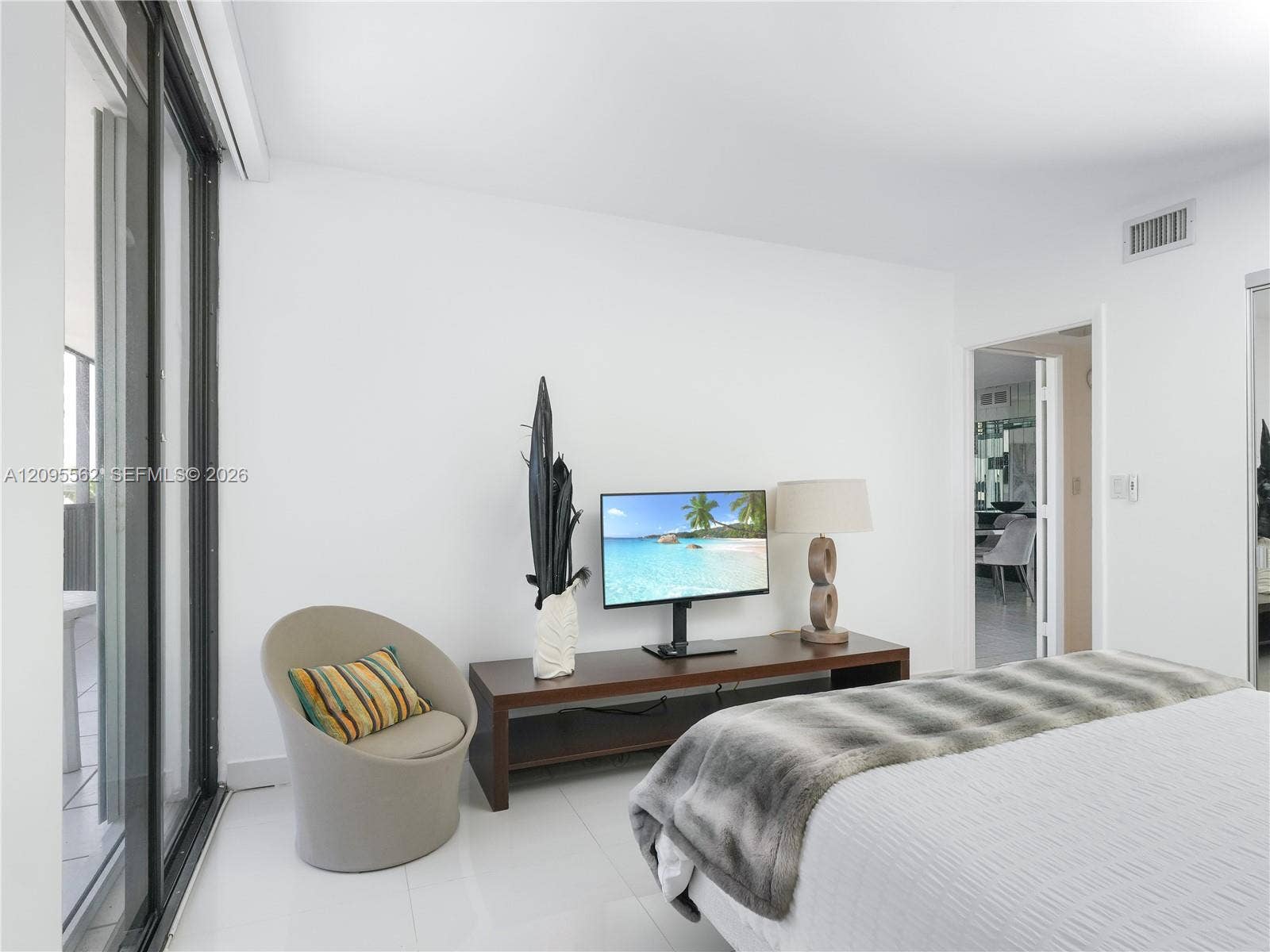 20379 W Country Club Drive, #536, Aventura, FL 33180 2nd Bedroom