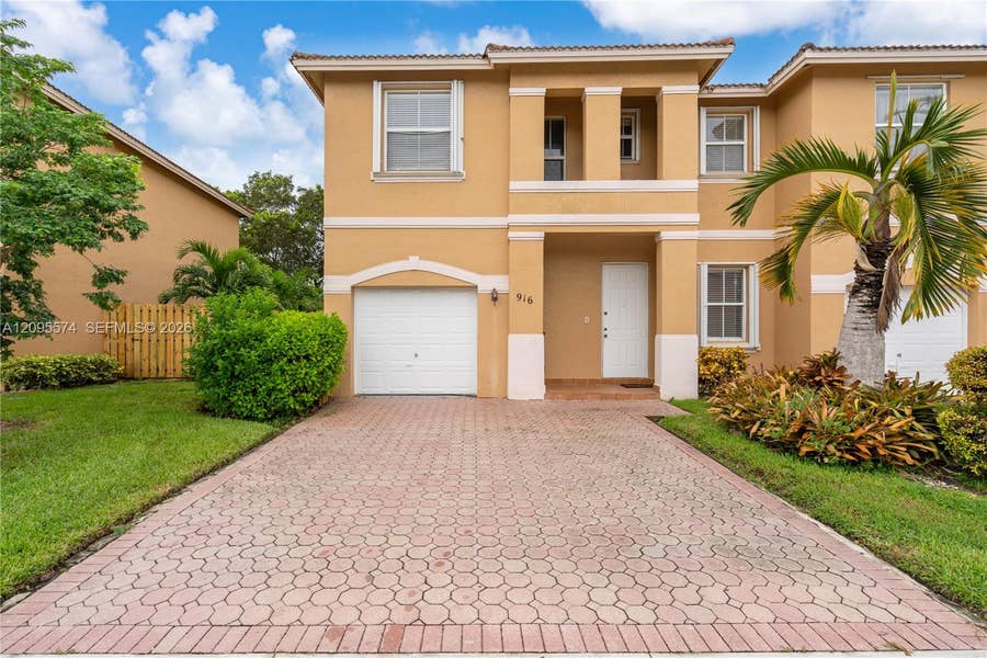 Property photo for 916 NW 135th Terrace, Pembroke Pines, FL