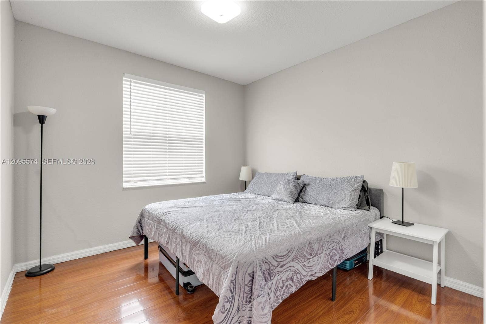 916 NW 135th Terrace, Pembroke Pines, FL 33028 Photo 17