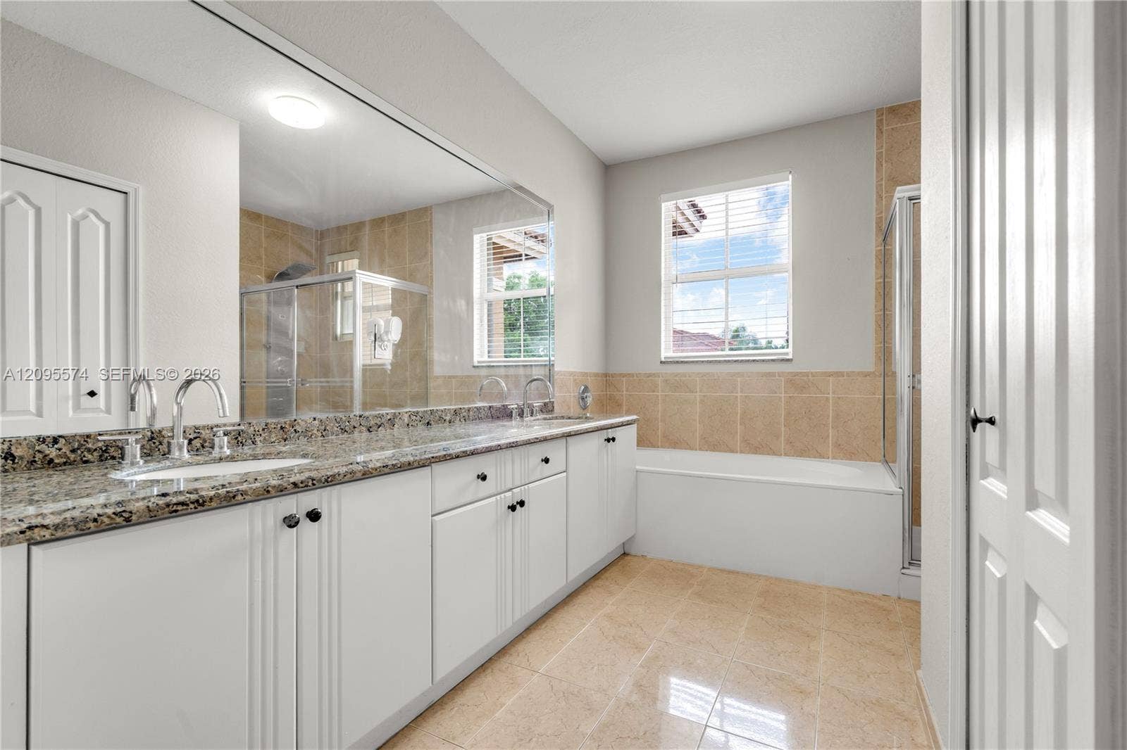 916 NW 135th Terrace, Pembroke Pines, FL 33028 Photo 24