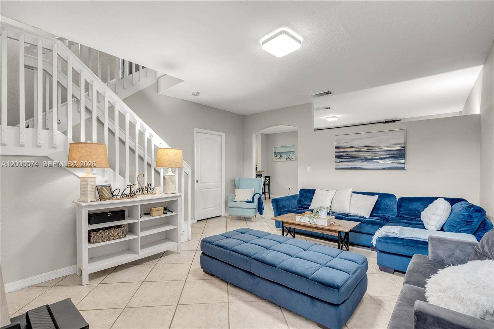 916 NW 135th Terrace, Pembroke Pines, FL 33028 Photo 5