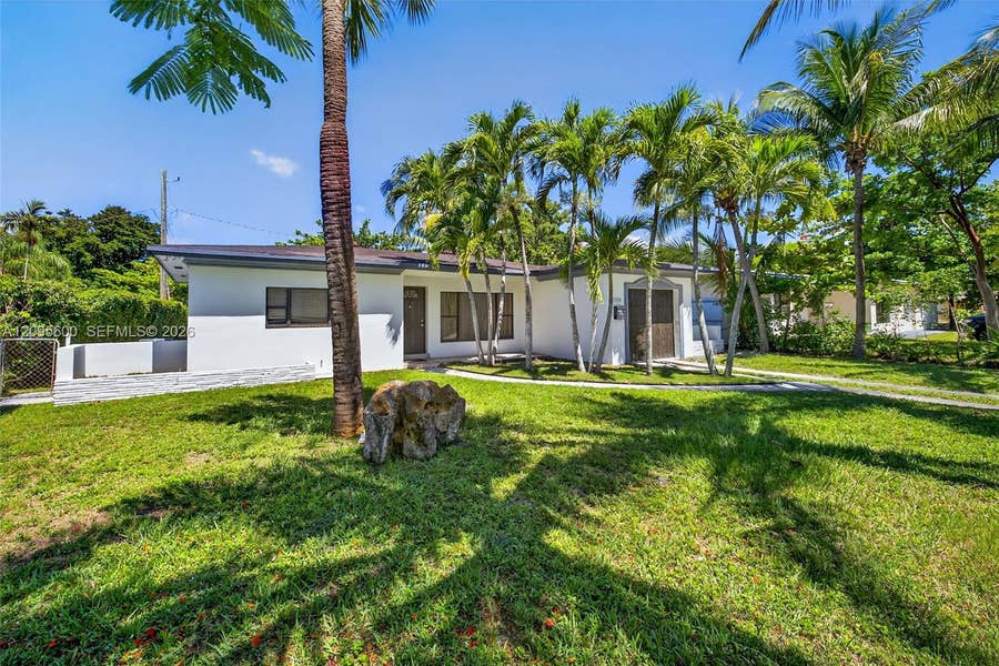 Property photo for 17150 NE 18th Avenue, #17150, North Miami Beach, FL