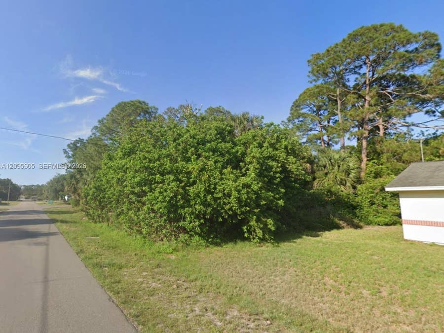 Property photo for 215 Greenbrier Avenue, Palm Bay, FL