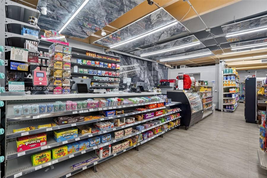 Property photo for Turnkey Grocery, Turnkey Grocery, Convenience Store & Smoke Shop Fo, Hialeah, FL