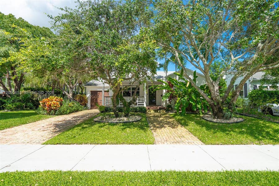 Property photo for 322 Princeton Drive, Lake Worth, FL