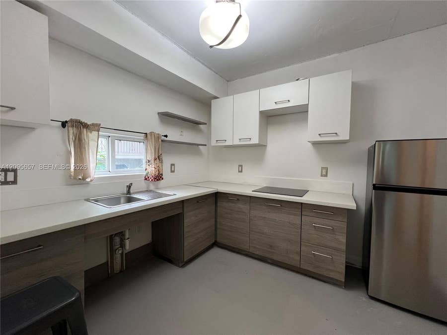 Property photo for 542 SW 3rd Street, #E3, Miami, FL
