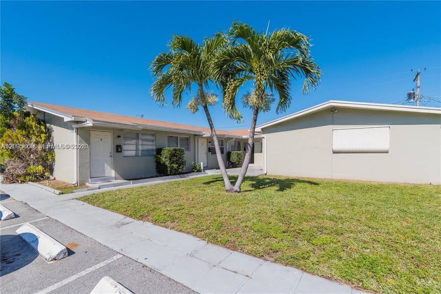 Property photo for 7601 Venetian Street, #4, Miramar, FL