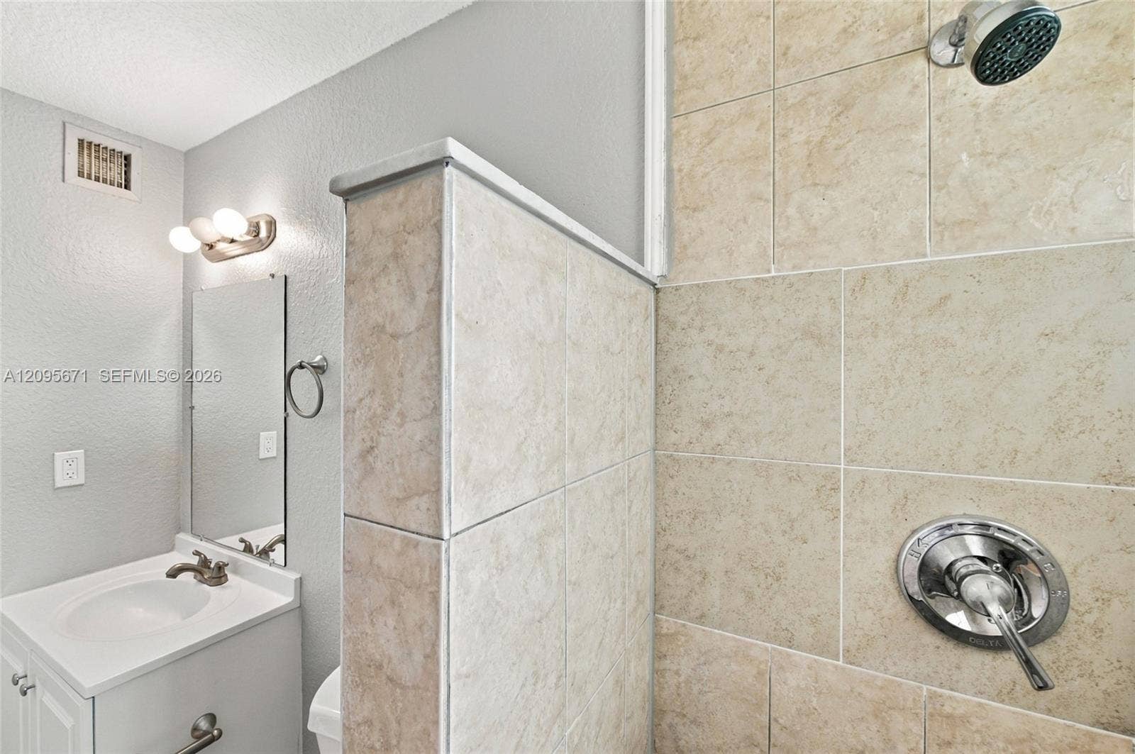 1944 Baythorne Road, West Palm Beach, FL 33415 Photo 20