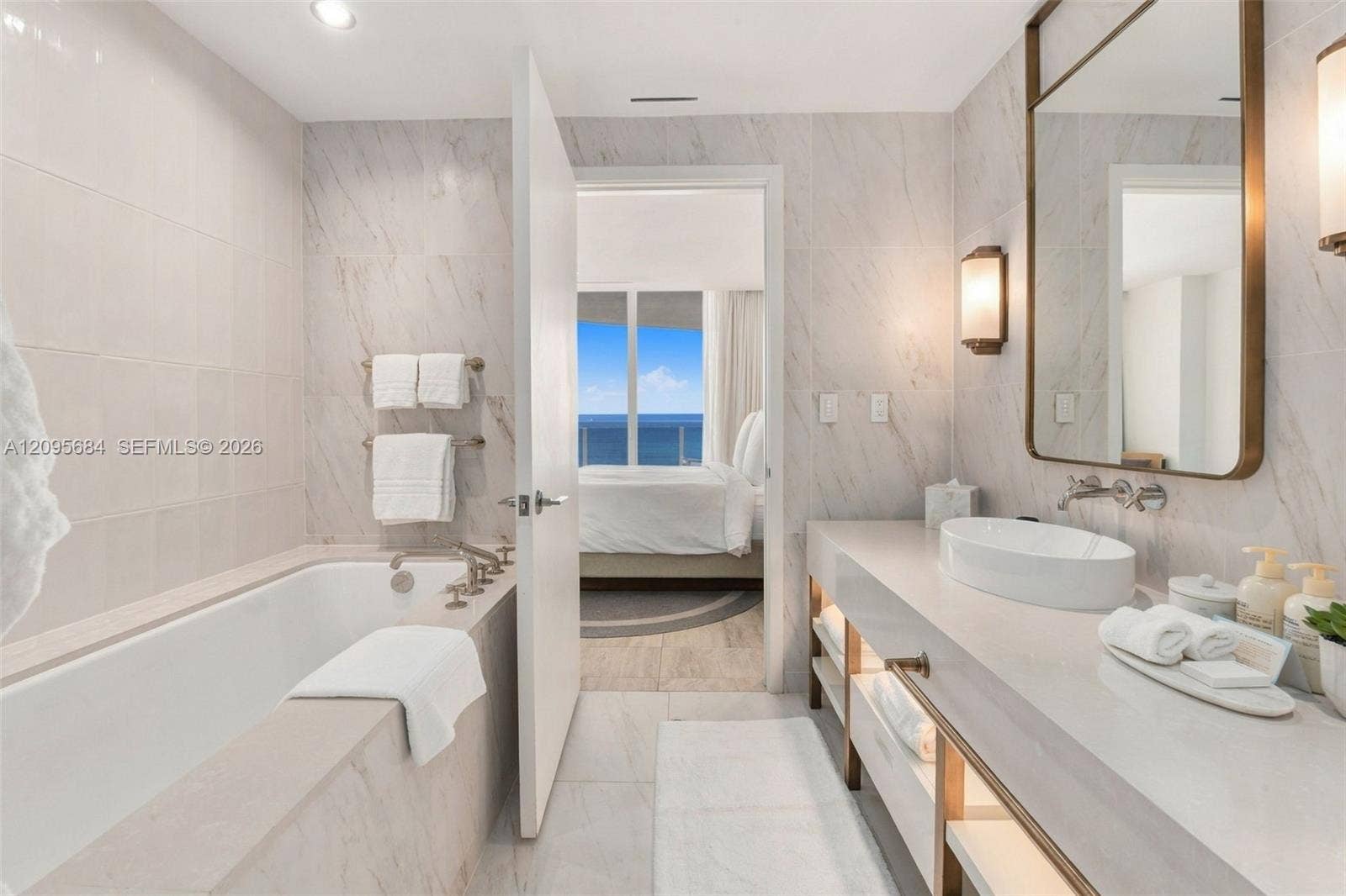 525 N Fort Lauderdale Beach Boulevard, #1504, Fort Lauderdale, FL 33304 Photo 17