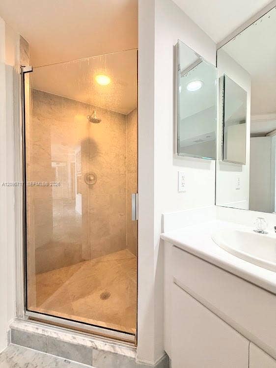 16485 Collins Avenue, #2032, Sunny Isles Beach, Sunny Isles Beach, FL 33160 Photo 19