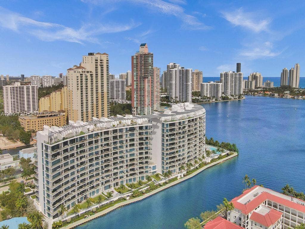 3300 NE 188th Street, #210, Aventura, FL 33180 Photo 3