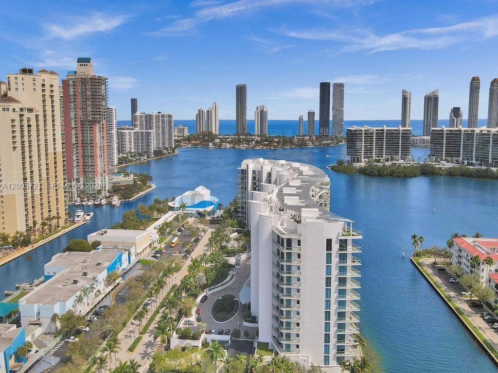 3300 NE 188th Street, #210, Aventura, FL 33180 Photo 2