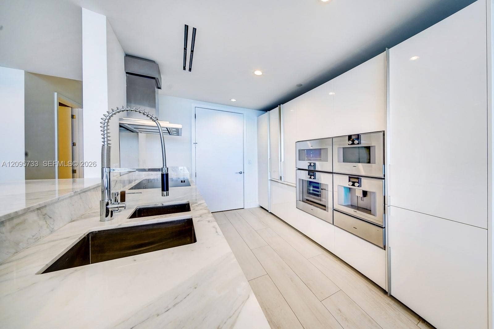 10203 Collins Avenue, #1203, Bal Harbour, Bal Harbour, FL 33154 Photo 9
