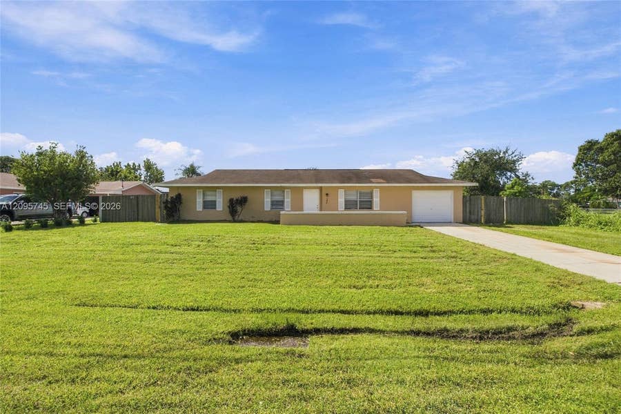 Property photo for 392 NW Ferris Drive, Port St Lucie, FL