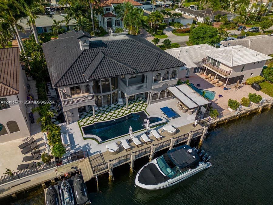 Property photo for 3380 NE 170th Street, North Miami Beach, FL