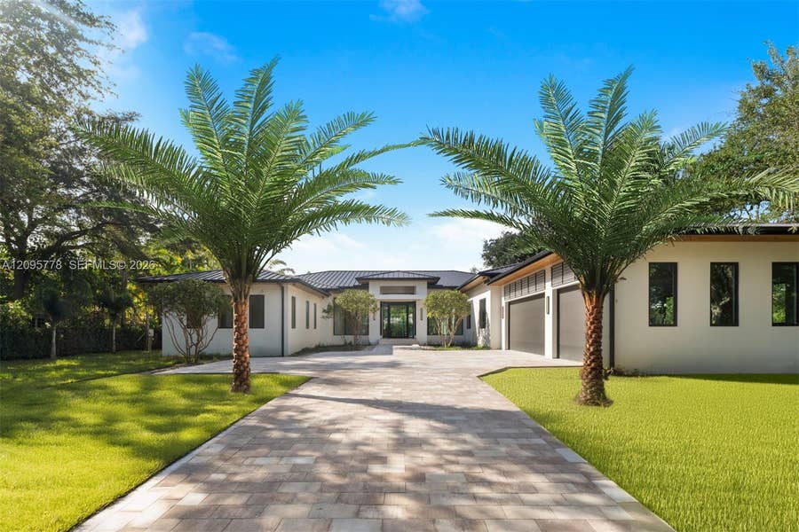 Property photo for 6600 SW 116th Street, Pinecrest, FL