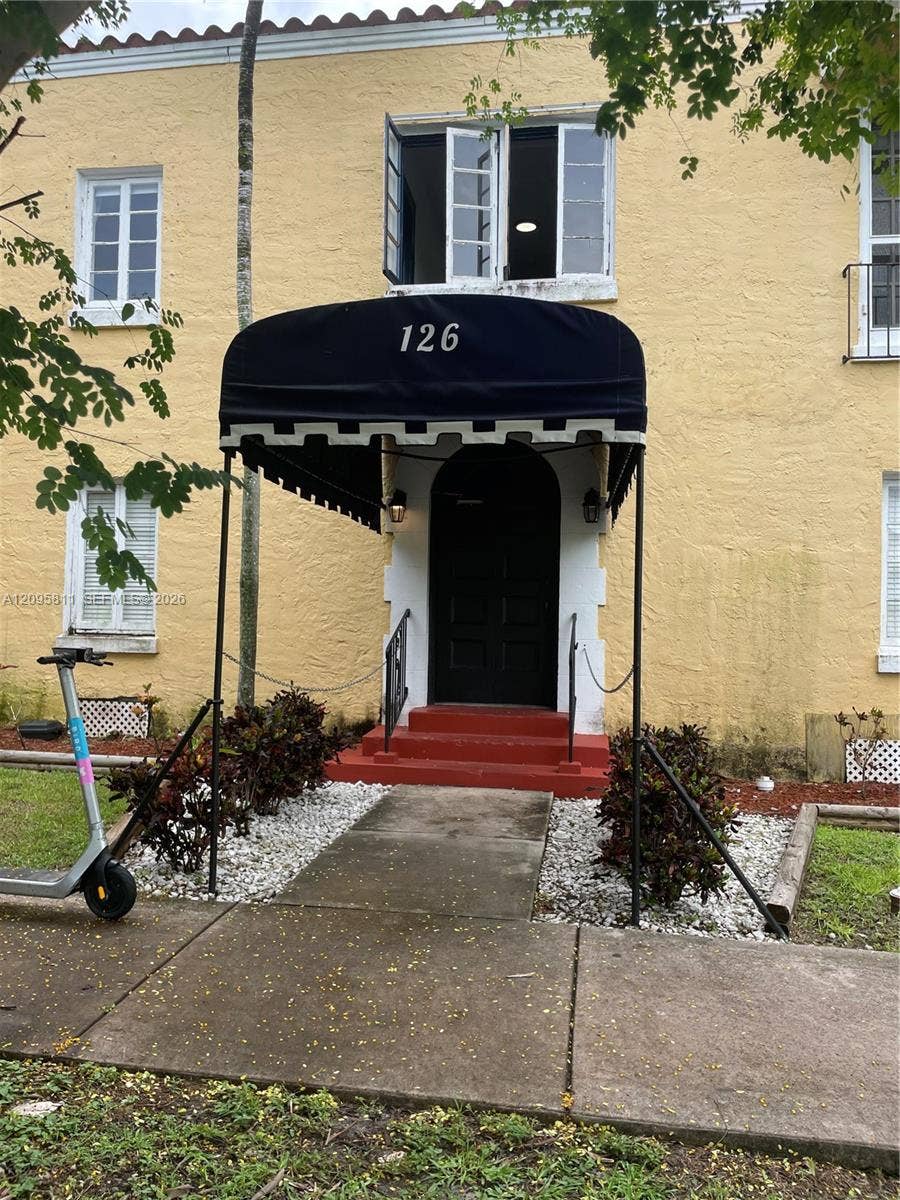 Property photo for 126 Mendoza Avenue, #3, Coral Gables, FL