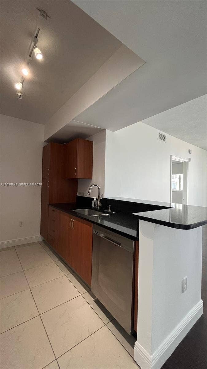 18800 NE 29th Avenue, #1023, Aventura, FL 33180 Photo 14