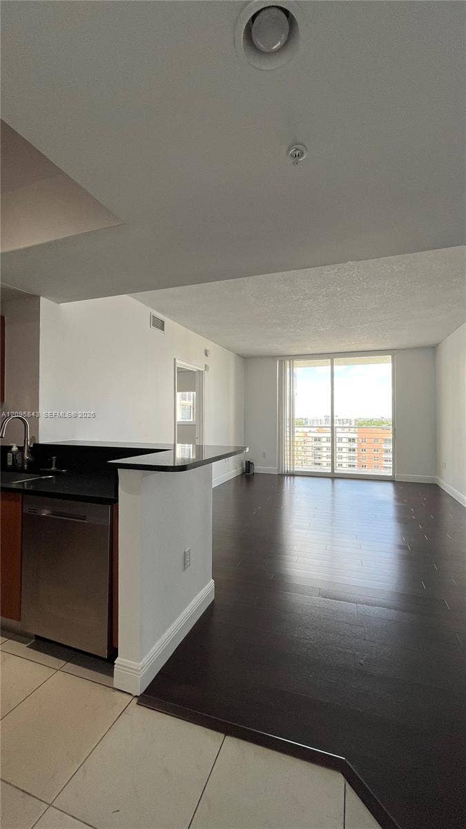 18800 NE 29th Avenue, #1023, Aventura, FL 33180 Photo 10