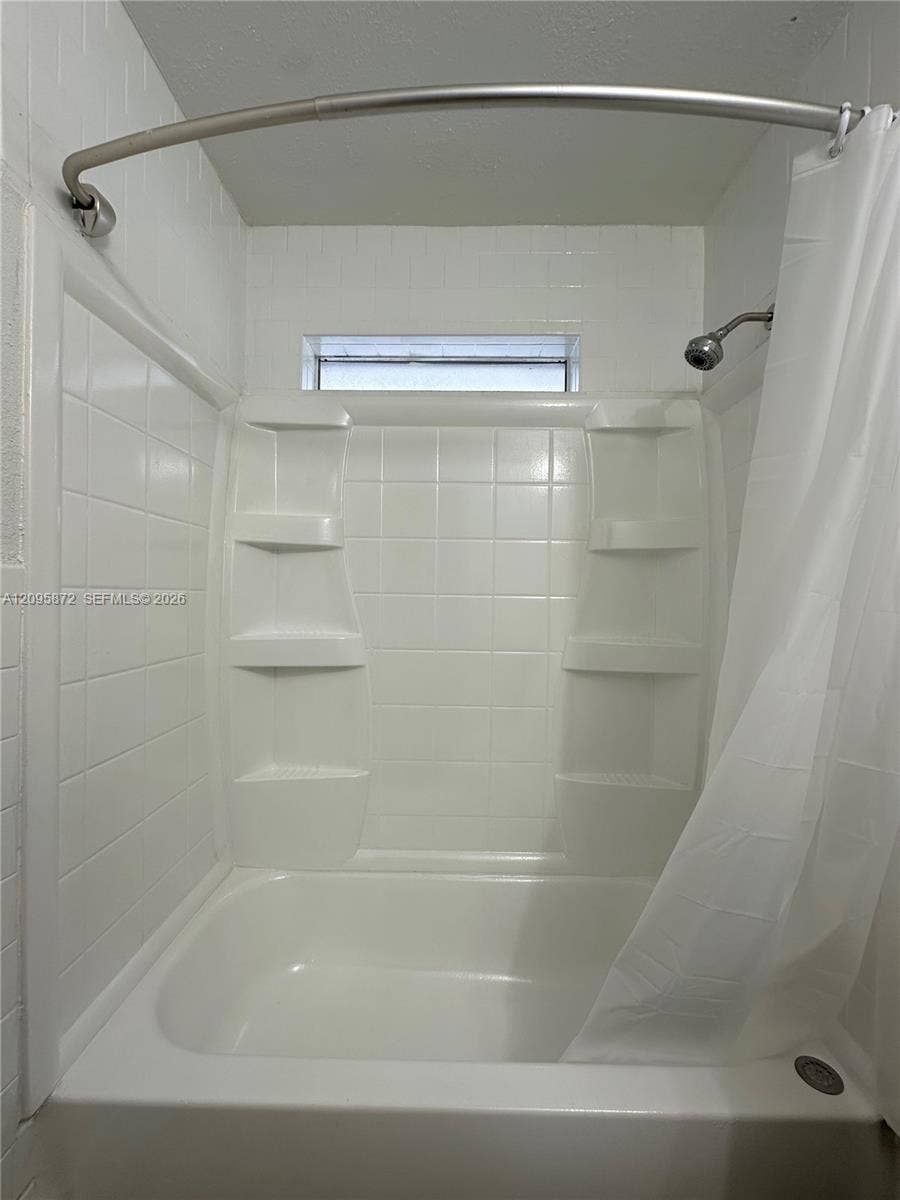 124 NW 2nd Avenue, #A, Hallandale Beach, Hallandale Beach, FL 33009 Photo 11