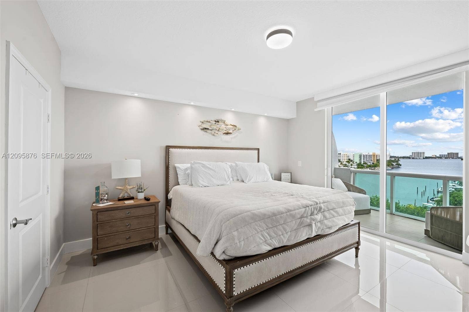 7910 Harbor Island, #706B, North Bay Village, FL 33141 Photo 9