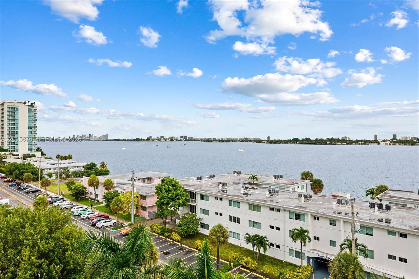 7910 Harbor Island, #706B, North Bay Village, FL 33141 Photo 22