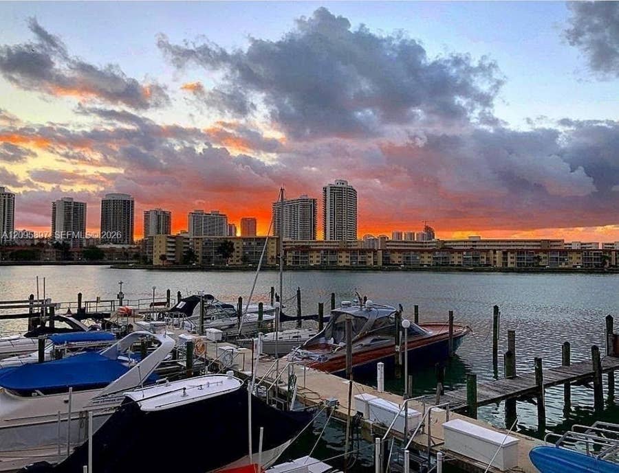 Property photo for 18031 Biscayne Boulevard, #1901, Aventura, FL