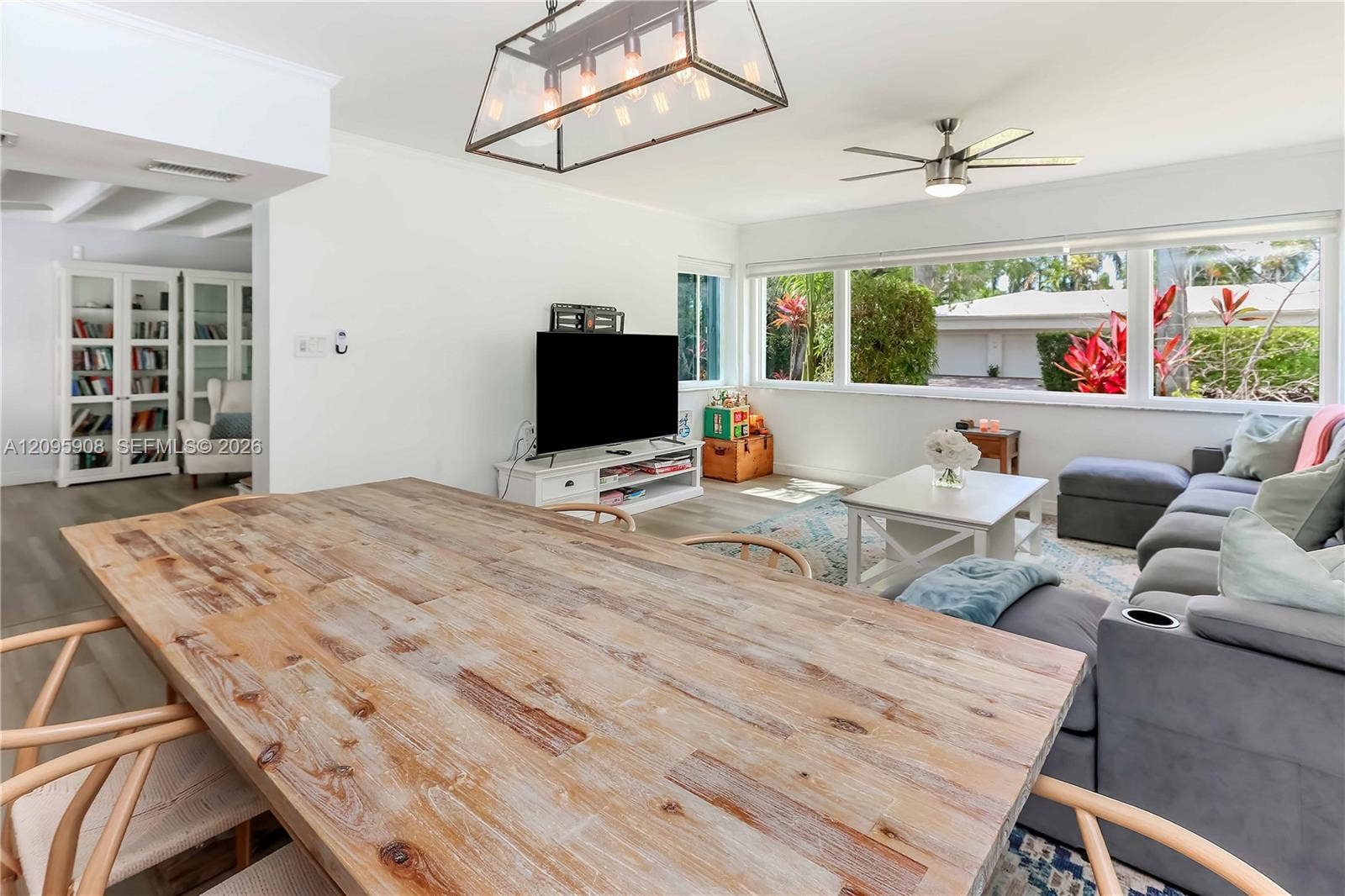 955 Van Buren Street, Hollywood, FL 33019 Photo 15