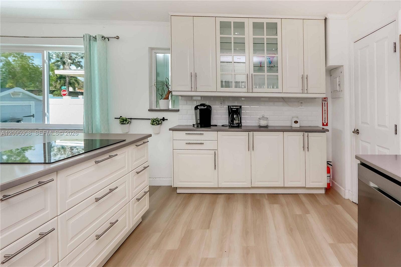 955 Van Buren Street, Hollywood, FL 33019 Photo 6