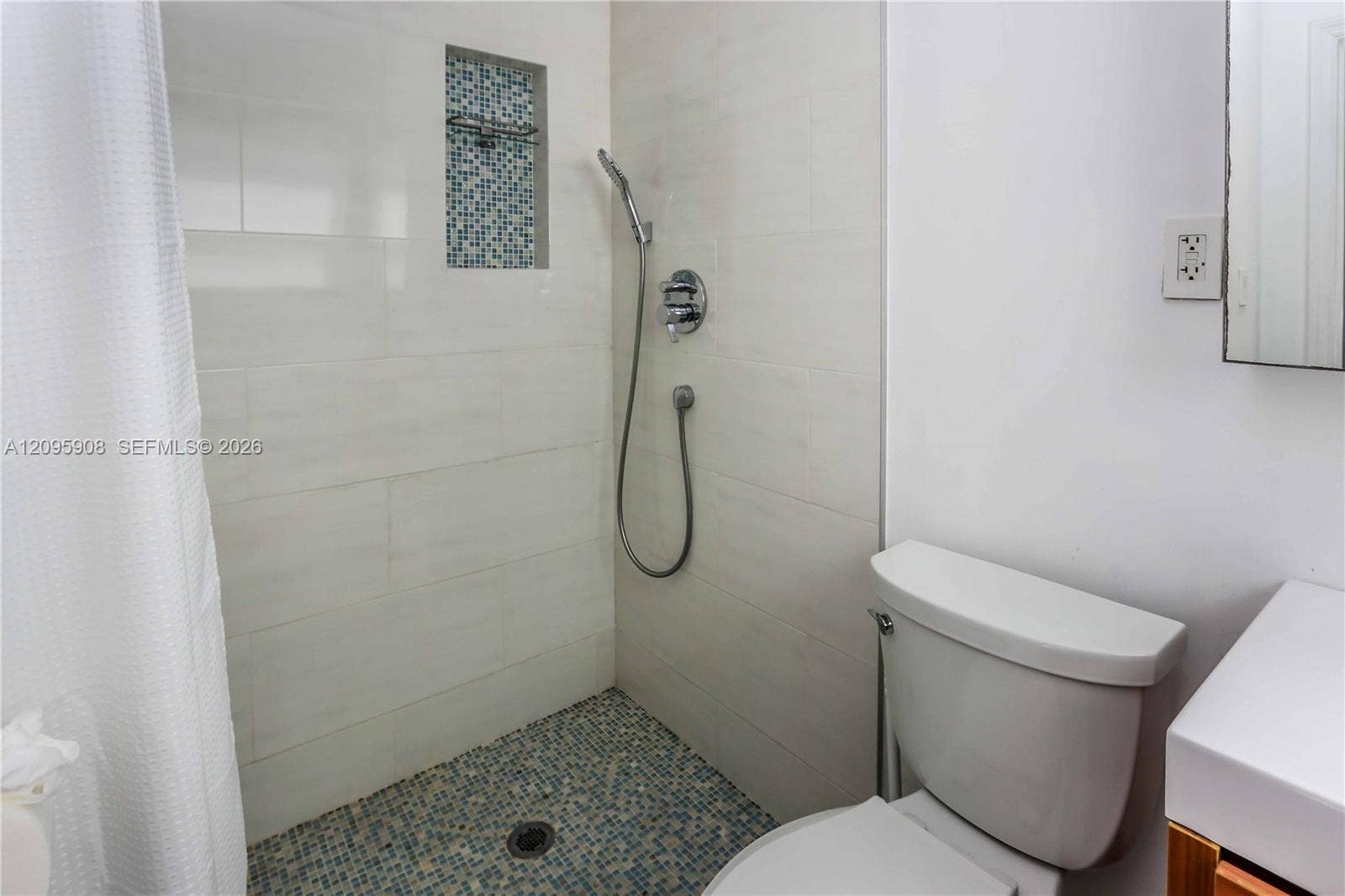 955 Van Buren Street, Hollywood, FL 33019 Photo 18