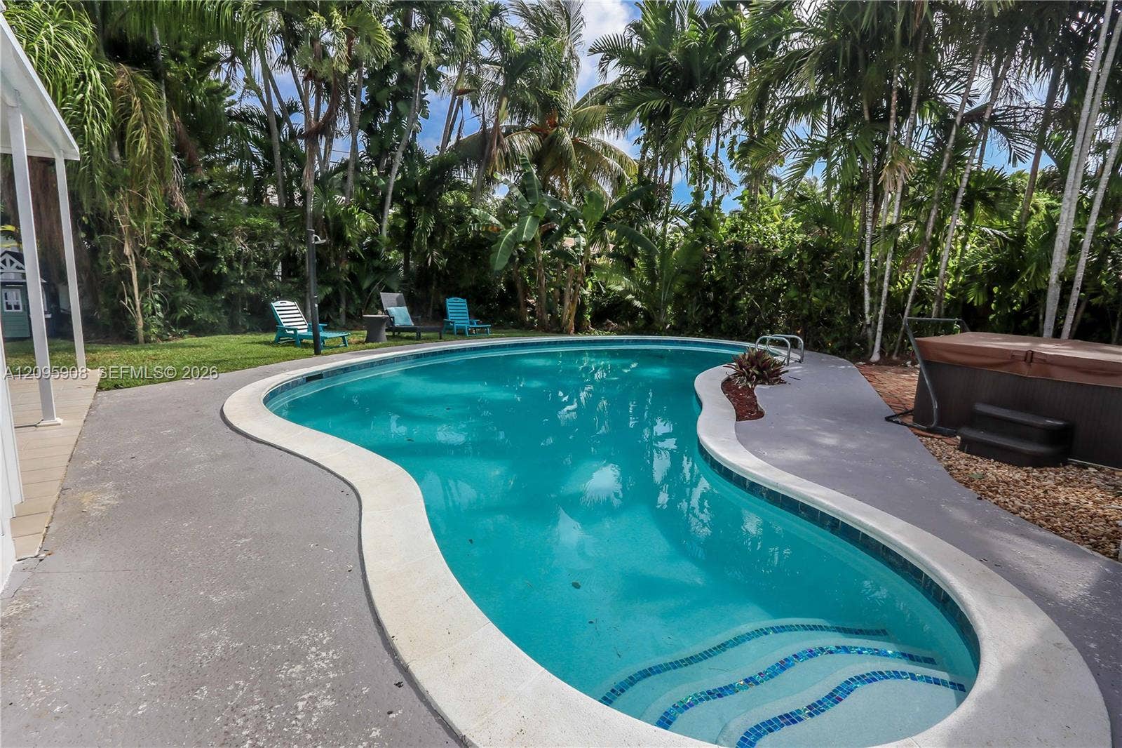 955 Van Buren Street, Hollywood, FL 33019 Photo 2