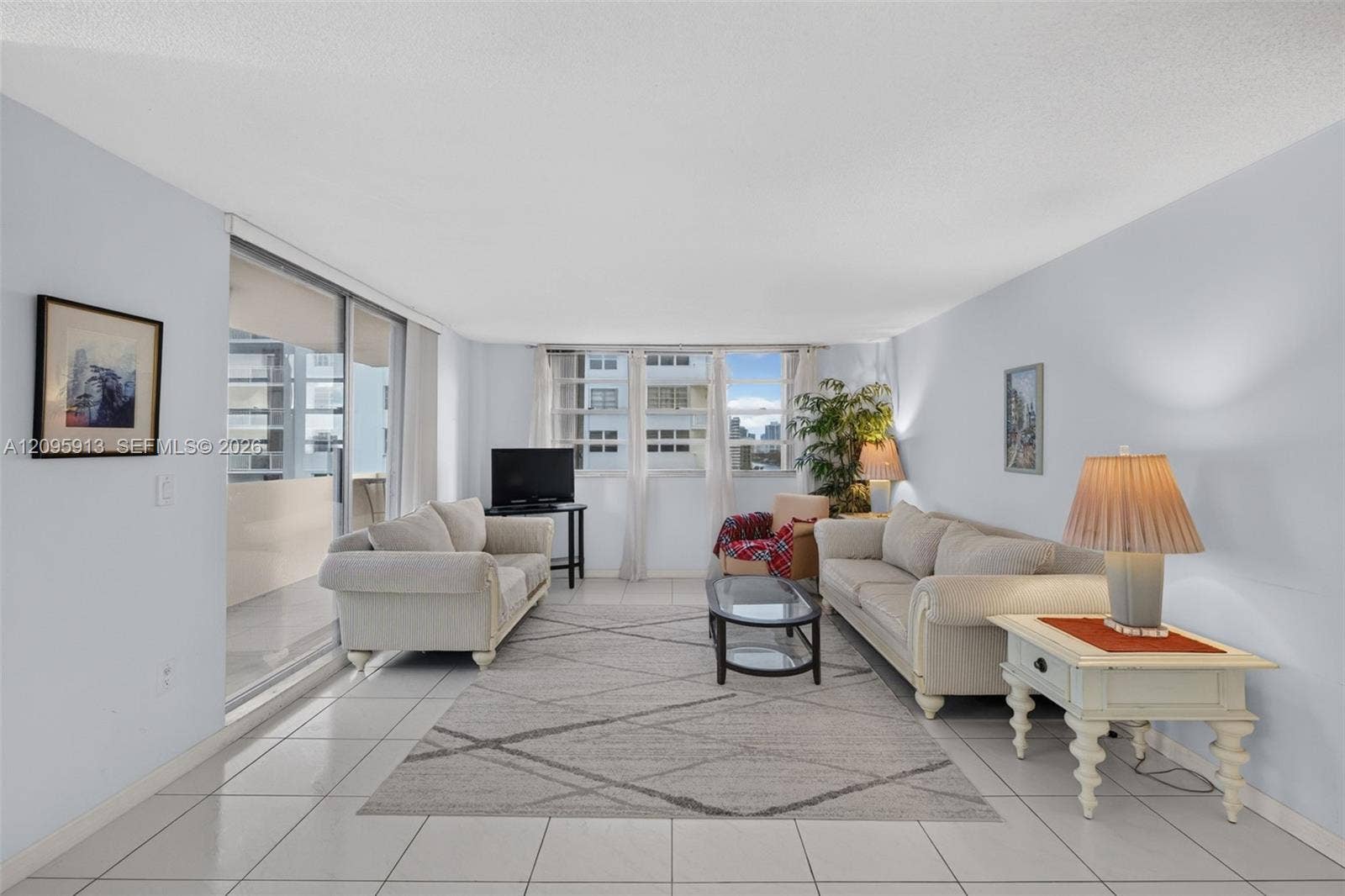 1833 S Ocean Drive, #1202, Hallandale Beach, FL 33009 Photo 9