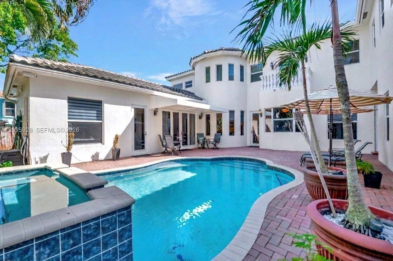 375 SW 16th Street, Boca Raton, FL 33432 Photo 4