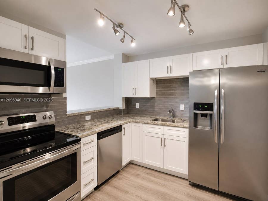 Property photo for 1881 Middle River Drive, #604, Fort Lauderdale, FL