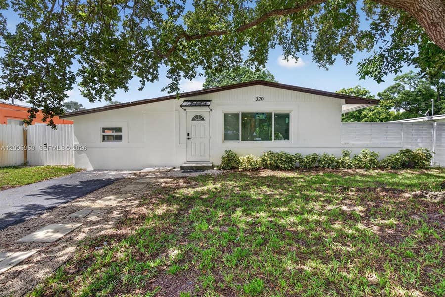 Property photo for 320 N 70th Terrace, Hollywood, FL