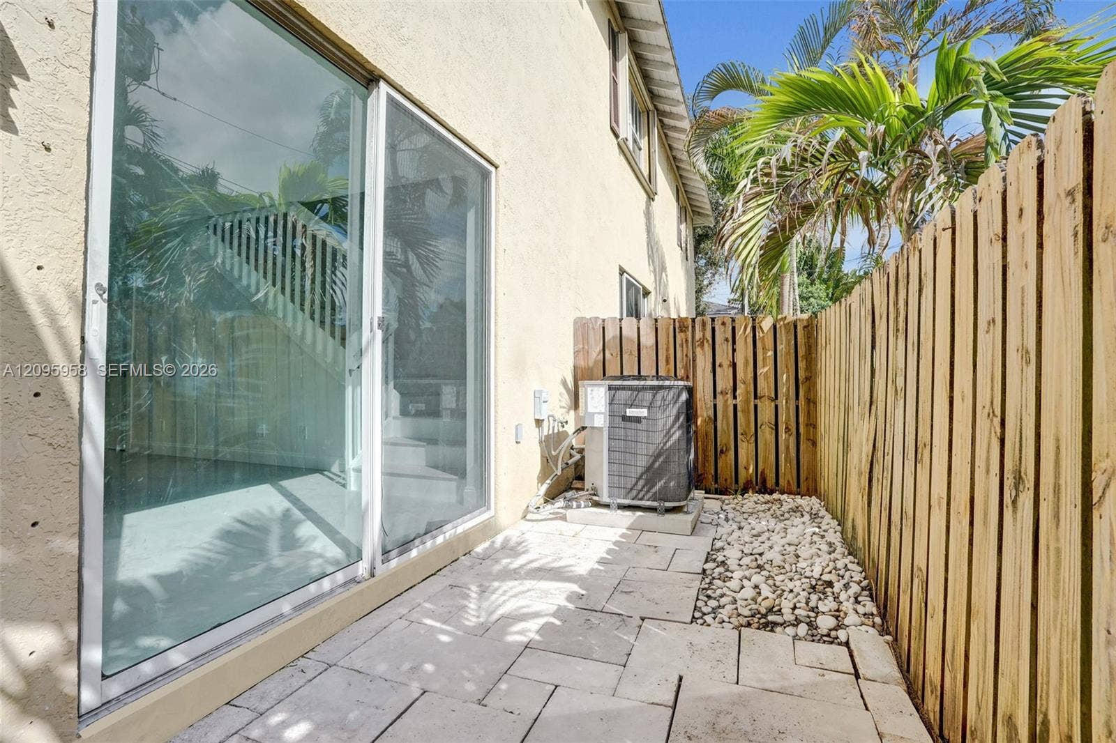1212 W Las Olas Boulevard, Fort Lauderdale, FL 33312 Photo 30
