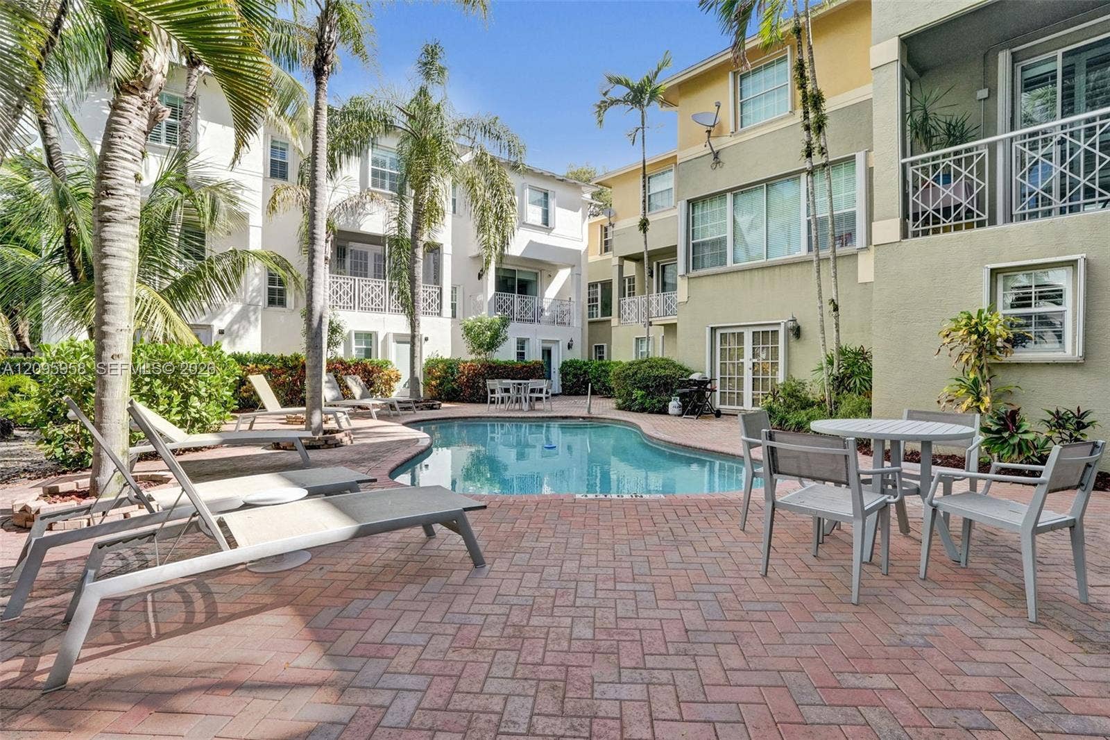 1212 W Las Olas Boulevard, Fort Lauderdale, FL 33312 Photo 35