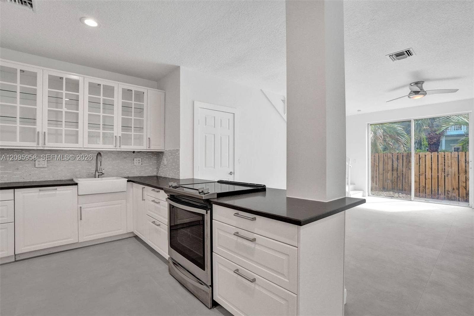 1212 W Las Olas Boulevard, Fort Lauderdale, FL 33312 Photo 7