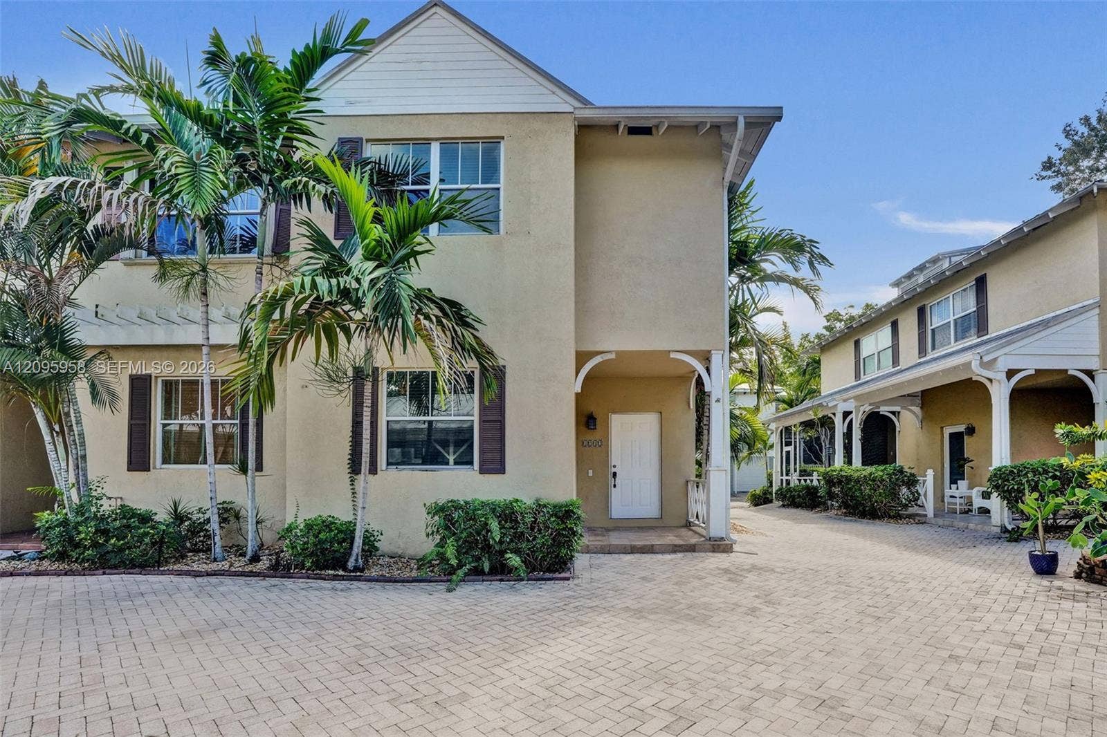 1212 W Las Olas Boulevard, Fort Lauderdale, FL 33312 Photo 1