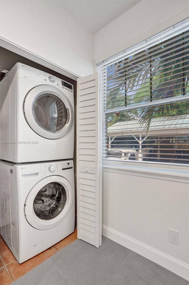 1212 W Las Olas Boulevard, Fort Lauderdale, FL 33312 Photo 28