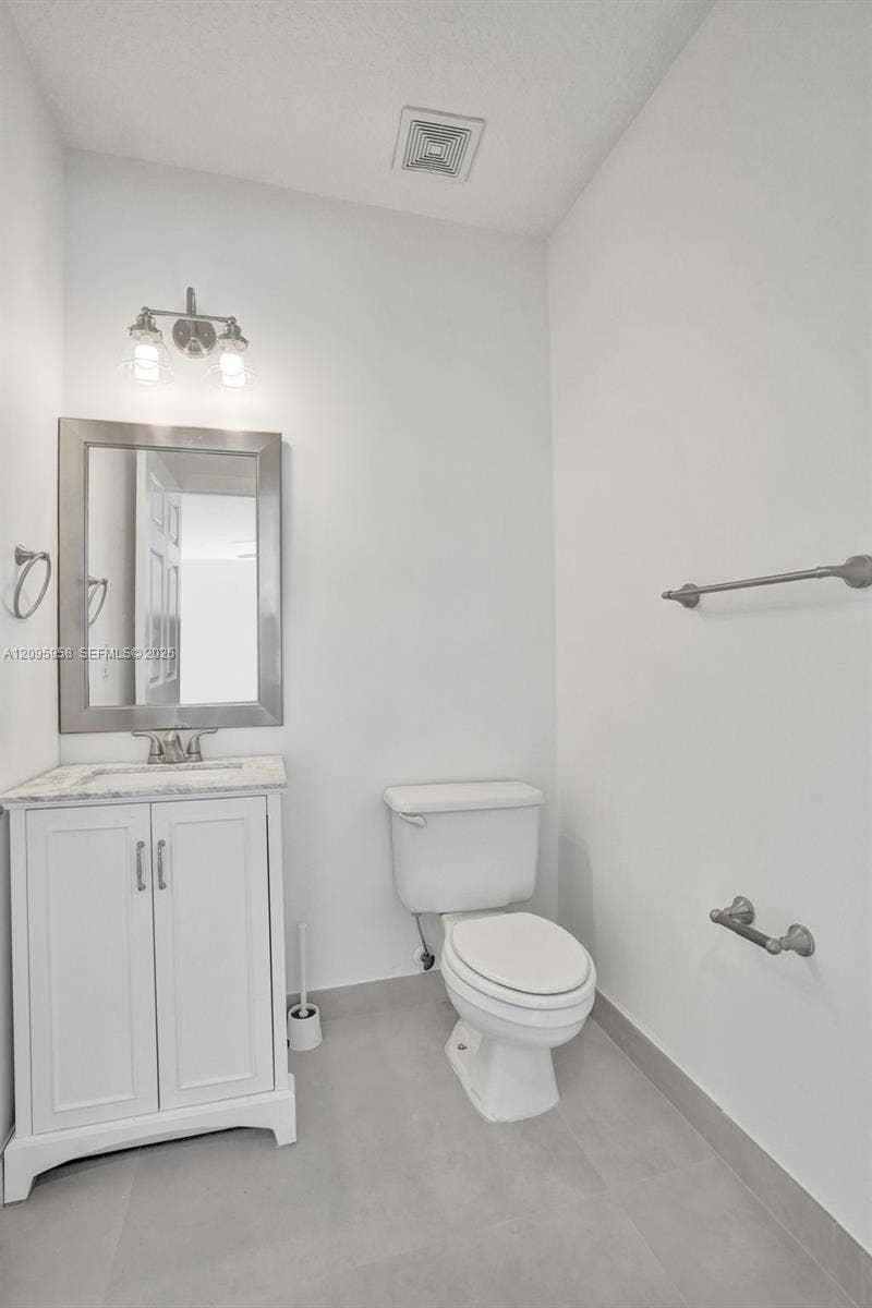 1212 W Las Olas Boulevard, Fort Lauderdale, FL 33312 Photo 12