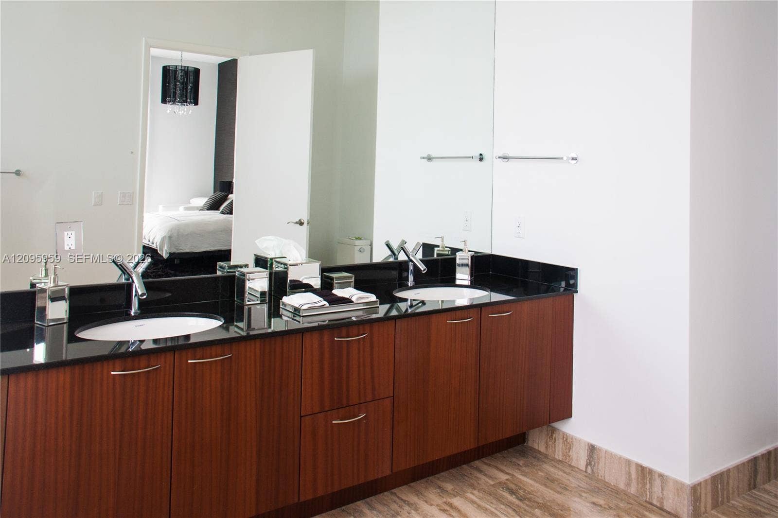 15811 Collins Avenue, #4306, Sunny Isles Beach, FL 33160 Photo 14