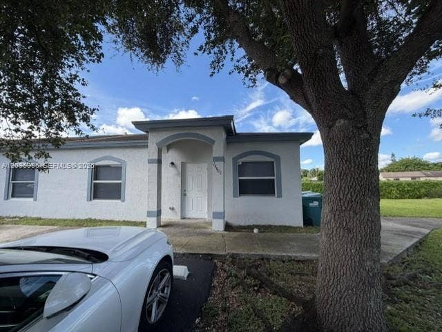 Property photo for 28402 SW 141st Place, Homestead, FL