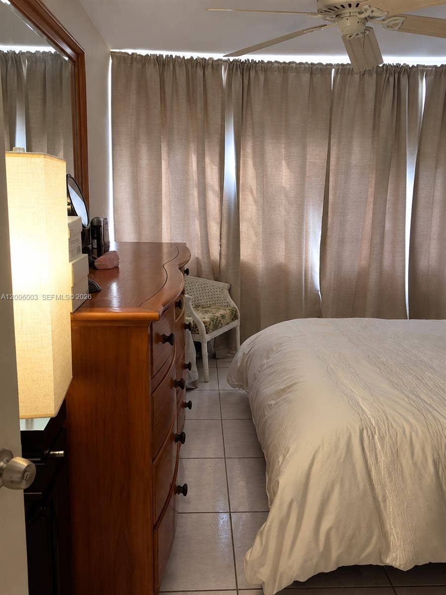 220 Kings Point Drive, #411, Sunny Isles Beach, Sunny Isles Beach, FL 33160 Photo 13